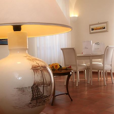 Palazzo Iaquinto Apartment Santa Maria di Castellabate Luaran gambar