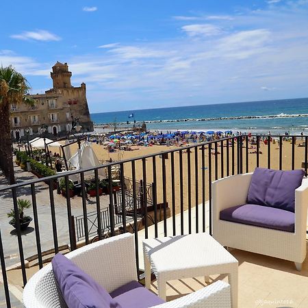 Palazzo Iaquinto Apartment Santa Maria di Castellabate Luaran gambar