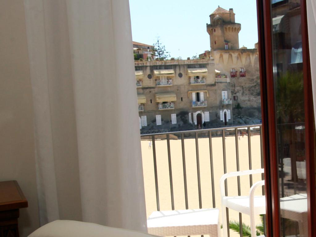 Palazzo Iaquinto Apartment Santa Maria di Castellabate Luaran gambar