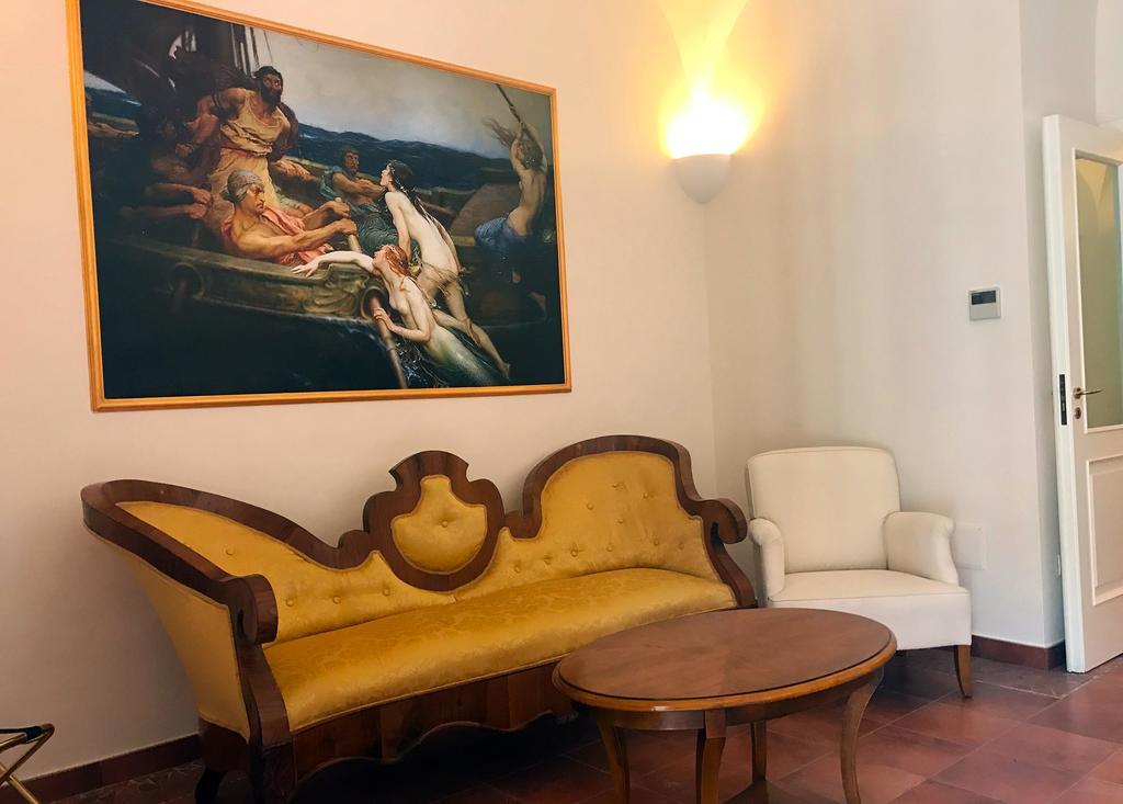 Palazzo Iaquinto Apartment Santa Maria di Castellabate Luaran gambar